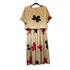 Made in the U.S.A. Vintage‎ Starlo Red & Black Flower Dress Size 9/10